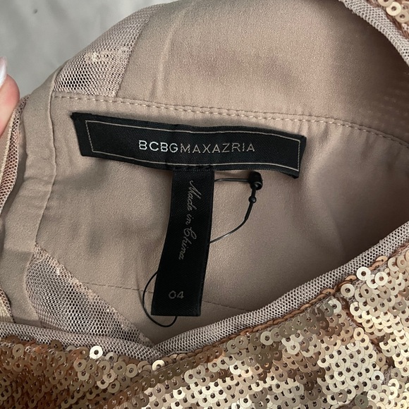 BCBGMAXAZRIA Gold Sequins Dress Size 04 Brand New - Picture 6 of 9